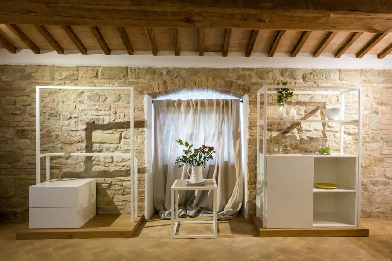 CASTELLO DI RAMAZZANO - Tenute Aliani Perugia Exterior foto